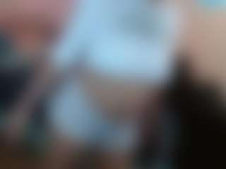 Live-Cam-Show mit Realninafame - Blowjob auf Camsoda