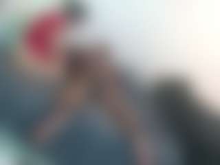 Live cam show with Realninafame - White on alttransgirls | united states