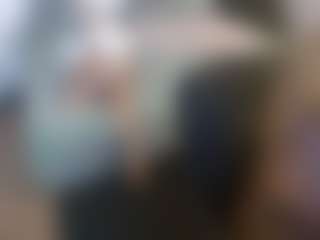 Spettacolo in cam dal vivo con Realninafame - Doggy Style su Camsoda