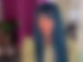 Live cam show with Ricki-Bloom - Living Room on instabang