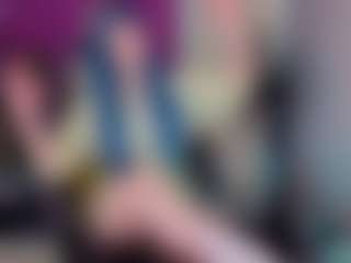 Live cam show with Ricki-Bloom - Joi on luckytryst.com