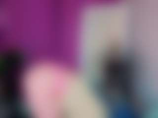 Live cam show with Ricki-Bloom - Shaved on milfzrlive.com