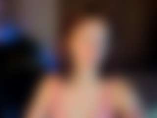 Live cam show with Ricki-Bloom - Twerk on CamClone