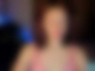 Live cam show with Ricki-Bloom - Blue Eyes on googirlz
