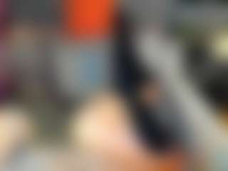 Ricki-Bloom's Live Sex Cam Show