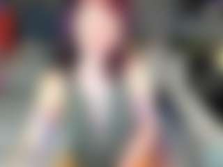 Live cam show with Ricki-Bloom - Living Room on parknlotfishbdy