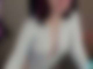 Ricki-Bloom's Live Sex Cam Show