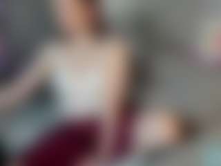 Ricki-Bloom's Live Sex Cam Show