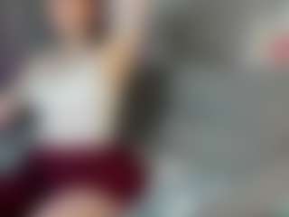 Ricki-Bloom's Live Sex Cam Show