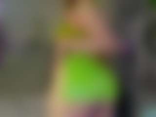 Ricki-Bloom's Live Sex Cam Show