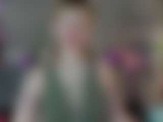 Ricki-Bloom's Live Sex Cam Show