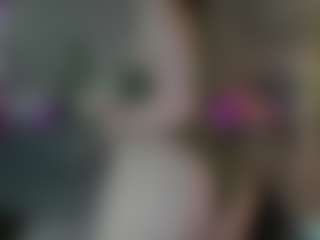 Ricki-Bloom's Live Sex Cam Show