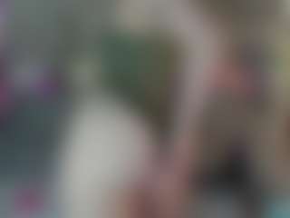 Ricki-Bloom's Live Sex Cam Show
