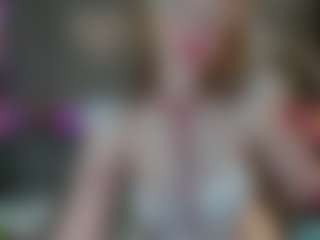 Live cam show with Ricki-Bloom - Living Room on https://playwithruby.com