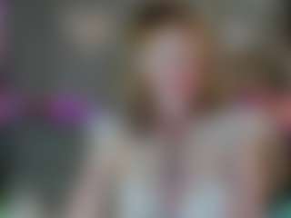 Ricki-Bloom's Live Sex Cam Show