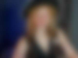 Live cam show with Ricki-Bloom - Ass Clapping on iamadamtest123.com