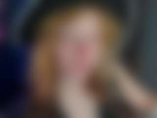 Live cam show with Ricki-Bloom - Body Massage on camtv