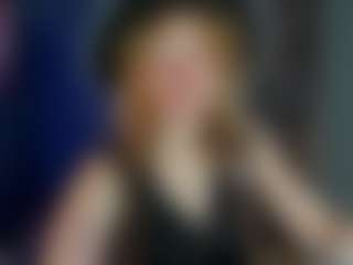 Live cam show with Ricki-Bloom - Blue Eyes on parknlotfishbdy