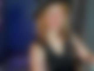 Live cam show with Ricki-Bloom - Ass Bouncing on Lustler