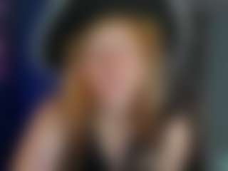 Live cam show with Ricki-Bloom - Blue Eyes on Lustler