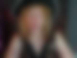 Live cam show with Ricki-Bloom - Erotic Dance on ObeyMaria