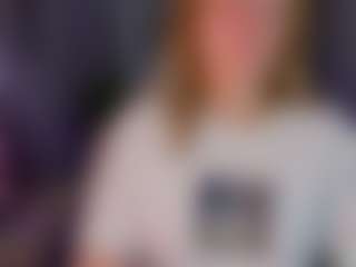 Live cam show with Ricki-Bloom - Twerk on Hubzter Live