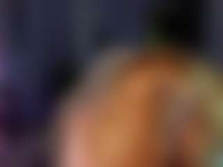 Ricki-Bloom's Live Sex Cam Show