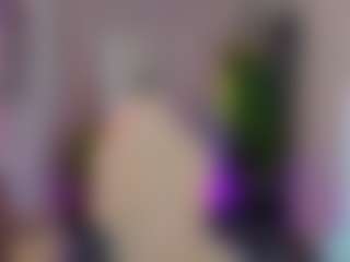 Ricki-Bloom's Live Sex Cam Show