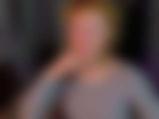 Ricki-Bloom's Live Sex Cam Show