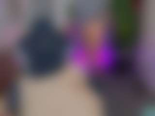 Ricki-Bloom's Live Sex Cam Show