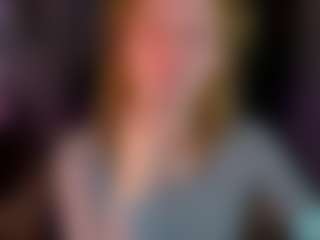 Ricki-Bloom's Live Sex Cam Show