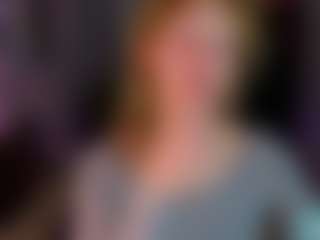 Ricki-Bloom's Live Sex Cam Show