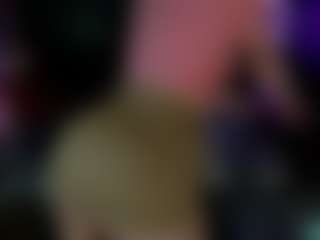 Ricki-Bloom's Live Sex Cam Show
