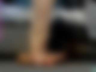 Ricki-Bloom's Live Sex Cam Show