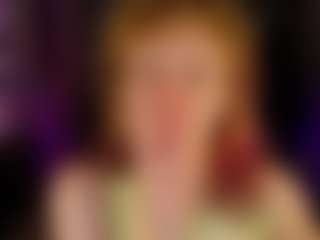 Live cam show with Ricki-Bloom - Shaved on Camsoda