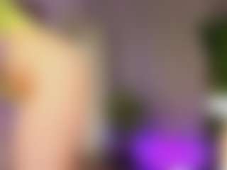 Ricki-Bloom's Live Sex Cam Show