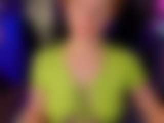 Ricki-Bloom's Live Sex Cam Show
