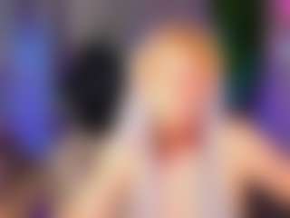 Ricki-Bloom's Live Sex Cam Show