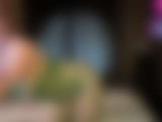 Ricki-Bloom's Live Sex Cam Show
