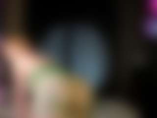 Ricki-Bloom's Live Sex Cam Show