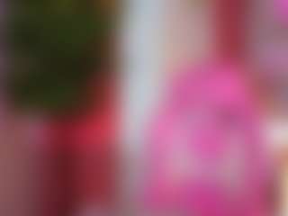 Live cam show with Ricki-Bloom - Teen (18+) on Camsoda