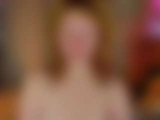 Live cam show with Ricki-Bloom - Oil on liverealitysex.com