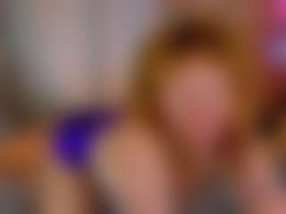 Ricki-Bloom's Live Sex Cam Show