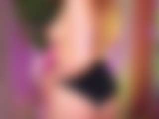 Ricki-Bloom's Live Sex Cam Show
