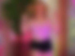 Live cam show with Ricki-Bloom - Ass Clapping on livesuperchat.net