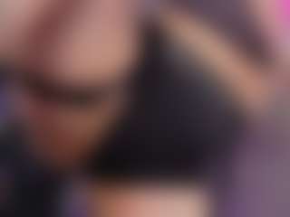 Ricki-Bloom's Live Sex Cam Show