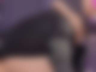 Ricki-Bloom's Live Sex Cam Show