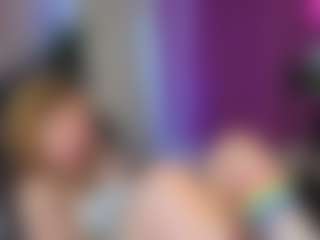 Ricki-Bloom's Live Sex Cam Show