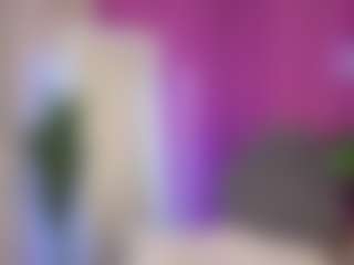 Ricki-Bloom's Live Sex Cam Show