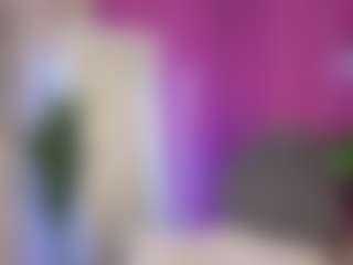 Ricki-Bloom's Live Sex Cam Show